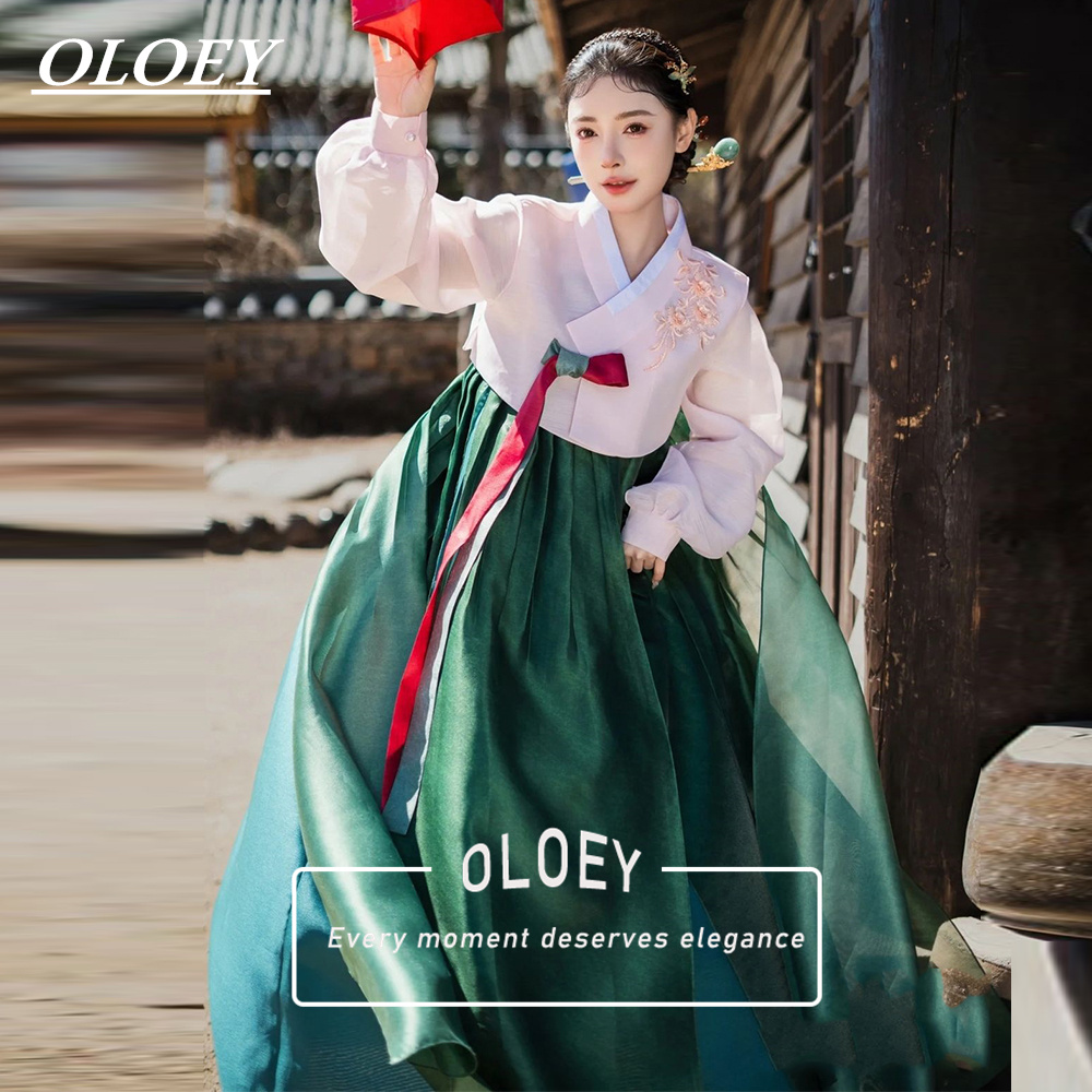Hanbok Modern Set - OLOEY Elegant Green Korea Wedding Photoshoot