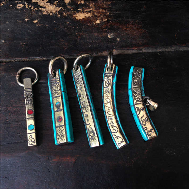 Tibetan Mantras Amulet Charms  - Ethnic Fashion Com recension och pris