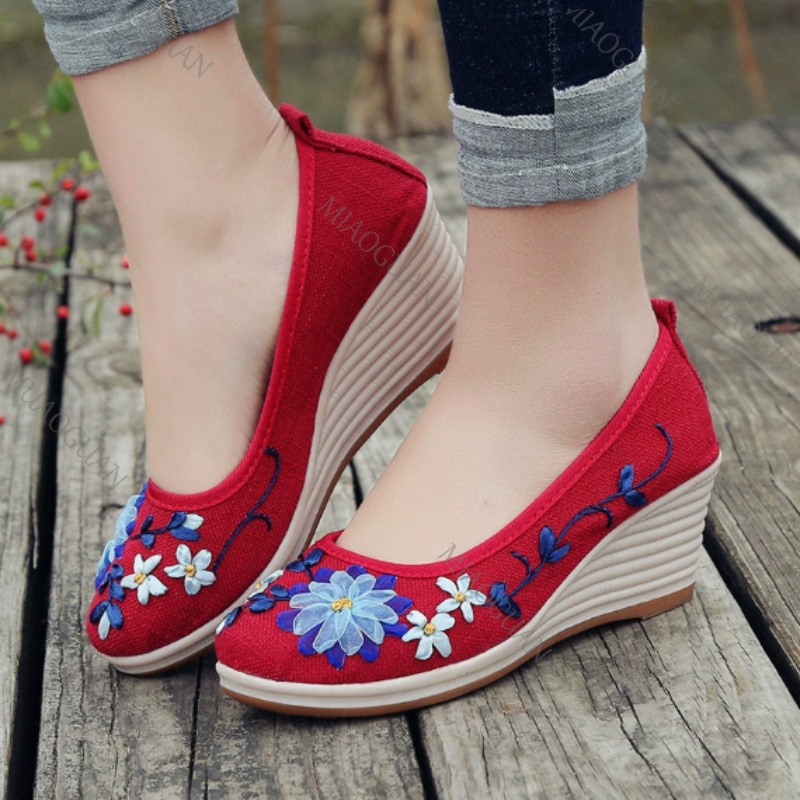 Embroidered Women Comfort Wedg - Ethnic Fashion For Ladies recension och pris