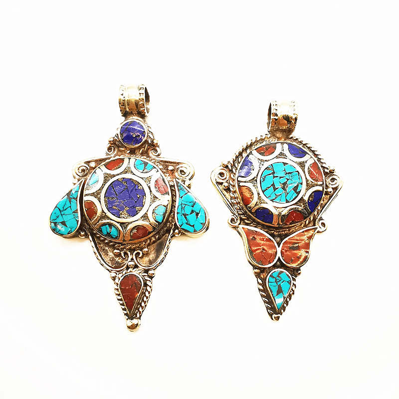 Nepal Hand Vintage Big Pendant - Ethnic Fashion Com recension och pris