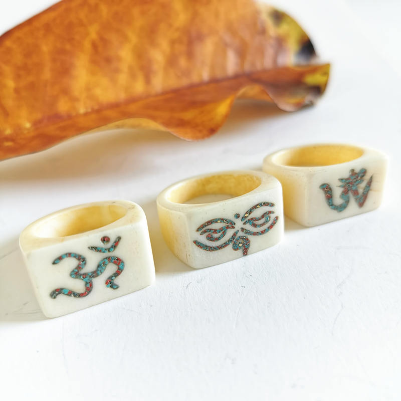 Tibetan Amulet Symbols Ring fo - Ethnic Fashion Com recension och pris