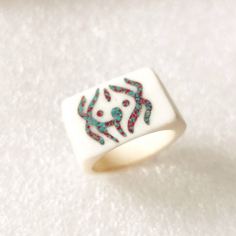 Tibetan Amulet Symbols Ring fo - Ethnic Fashion Com recension och pris