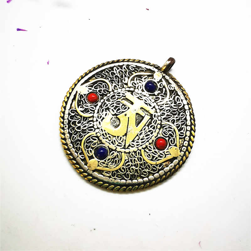 Tibet OM Amulet Pendants Tibet - Ethnic Fashion Com recension och pris